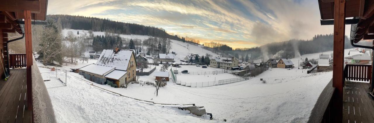 Rodinný dům na Sluneční stráni Dolní Dvůr Exteriér fotografie