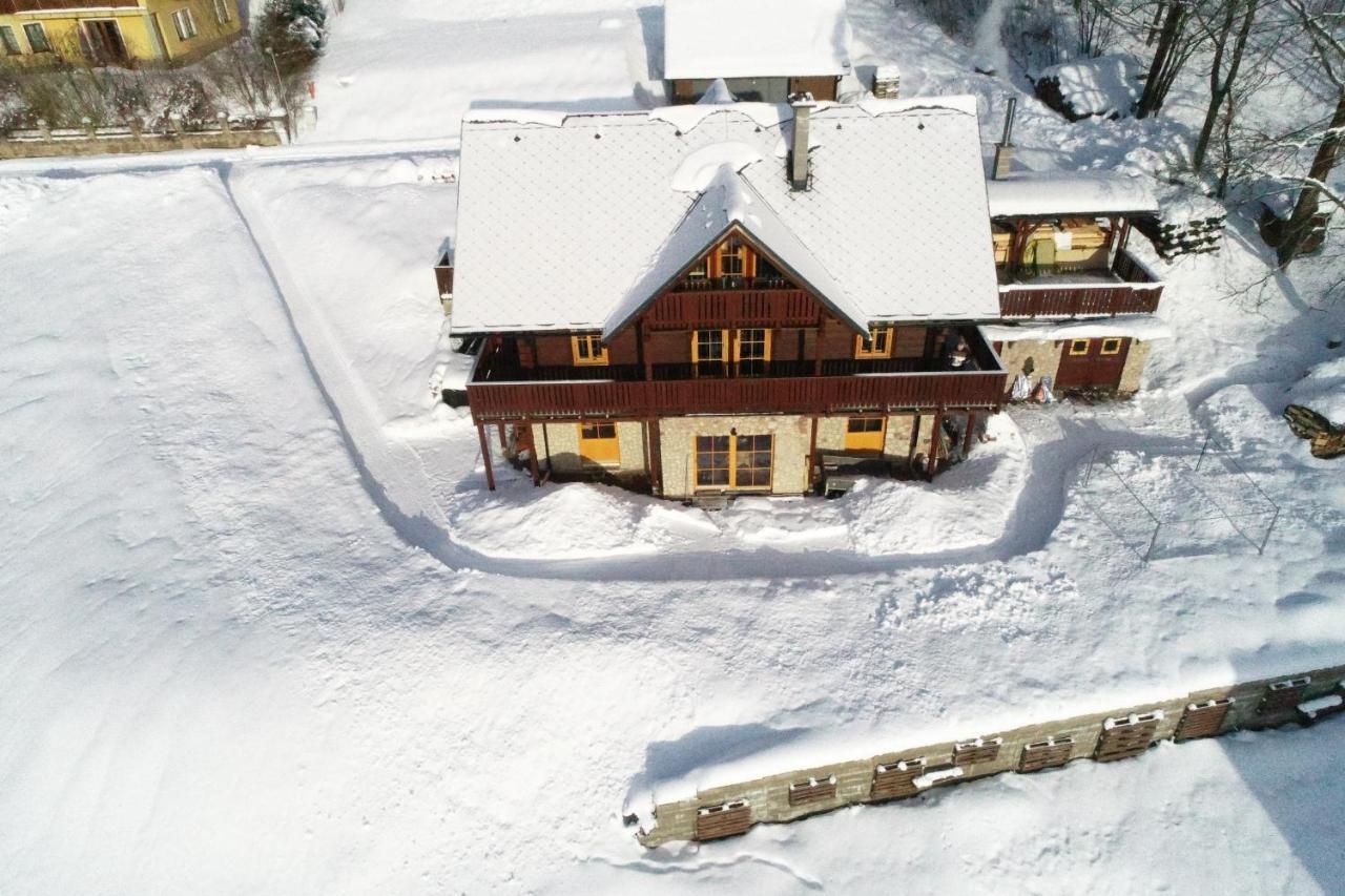 Rodinný dům na Sluneční stráni Dolní Dvůr Exteriér fotografie